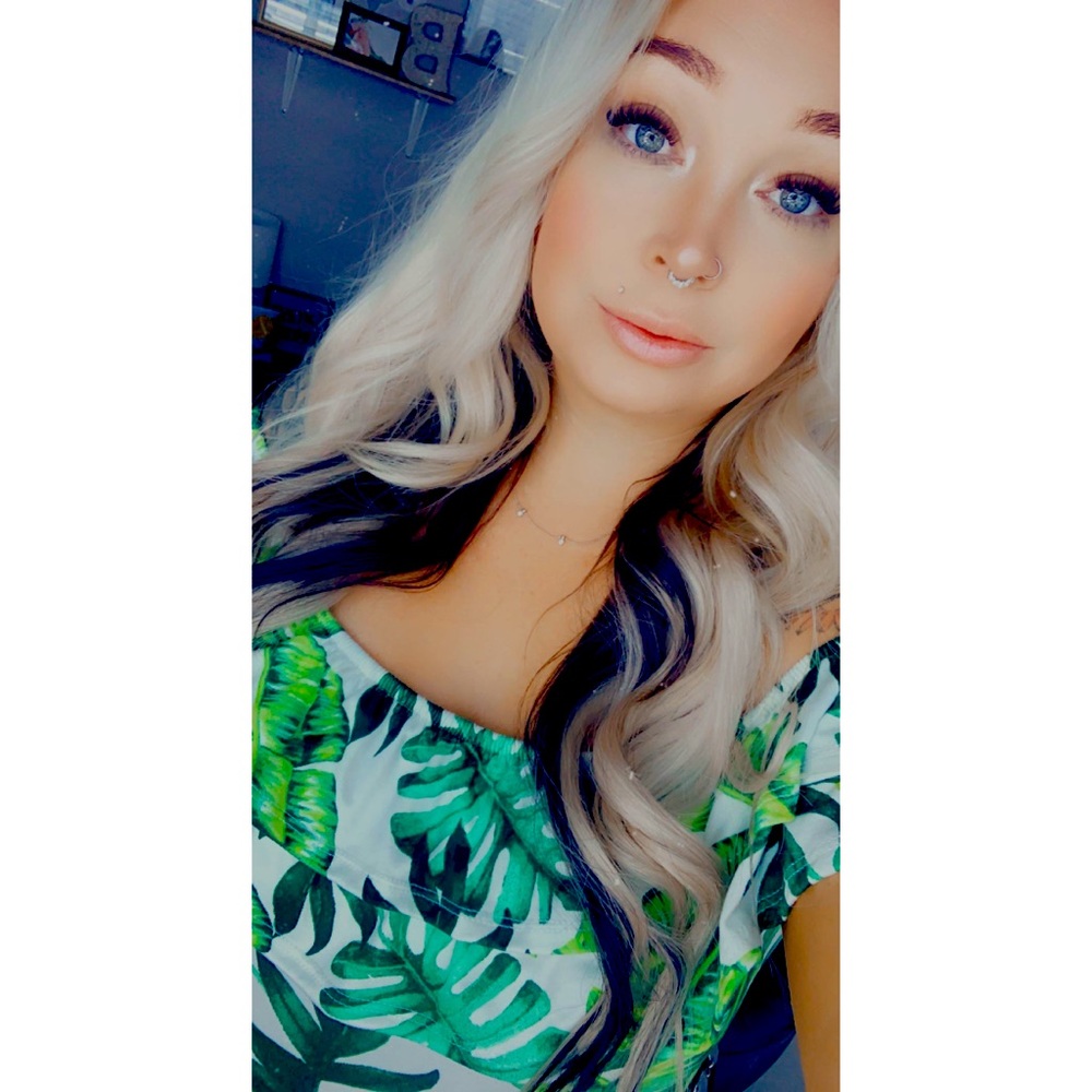 Meet your Posher, Megann